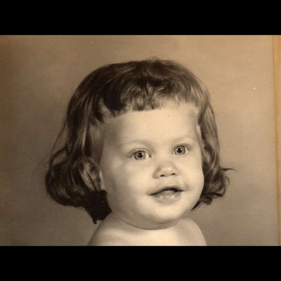 Meet your Posher, Bindi - Picture 1 of 1